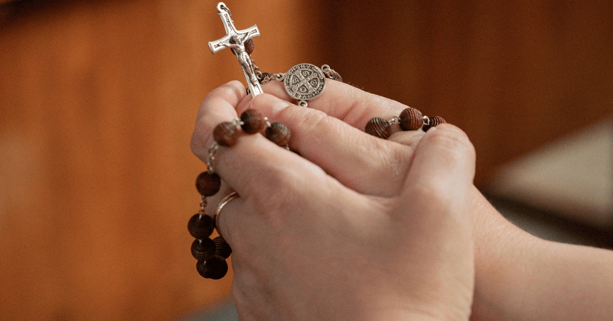 How to Pray the Rosary: A Step-by-Step Guide