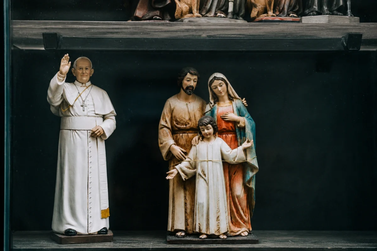 how to get a rosary blessed by pope leo