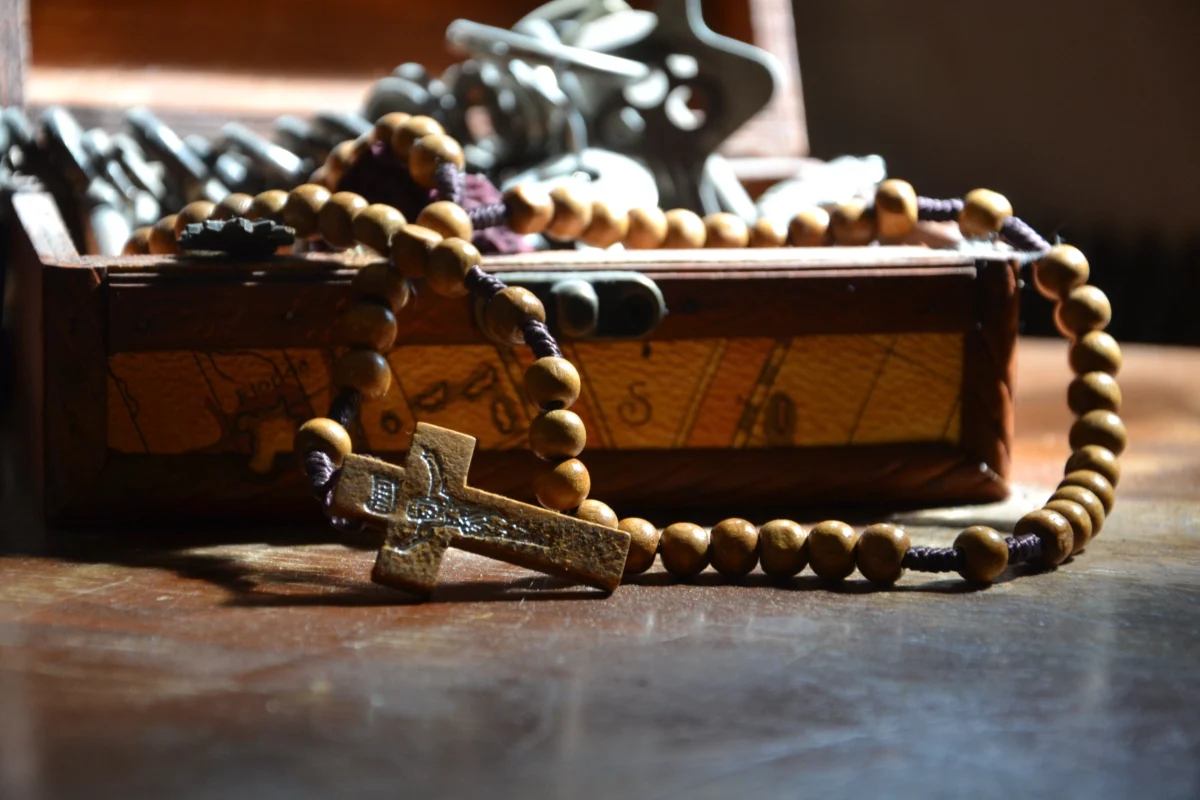 why do you pray the rosary for 9 days