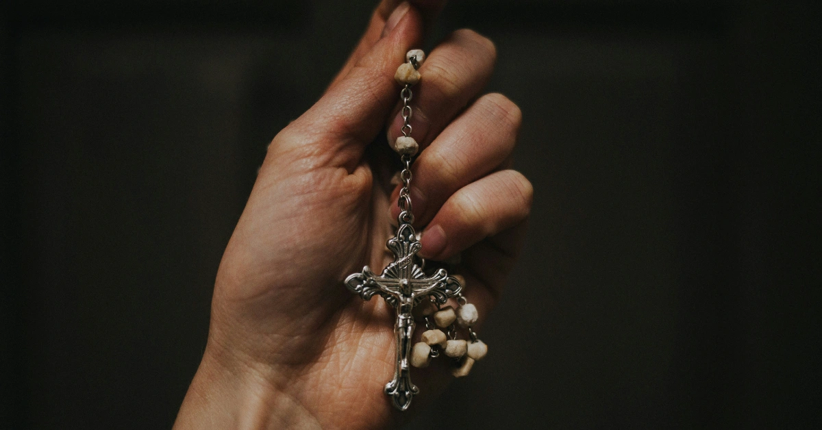 Why Do Catholics Pray the Rosary